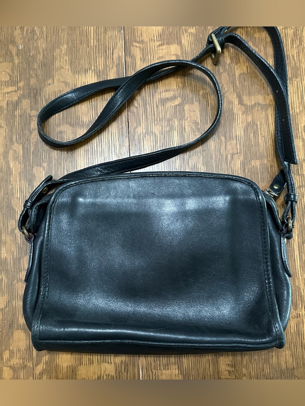 Vintage Liz Claiborne Black Leather Blazer Bag - Picture 2 of 11